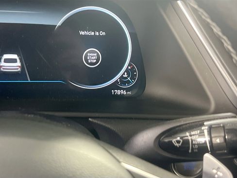 Used 2023 Hyundai Sonata Limited image 12