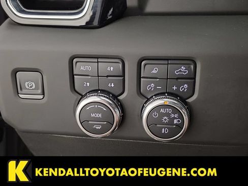 Used 2025 GMC Sierra 1500 Denali AWD/4WD image 24