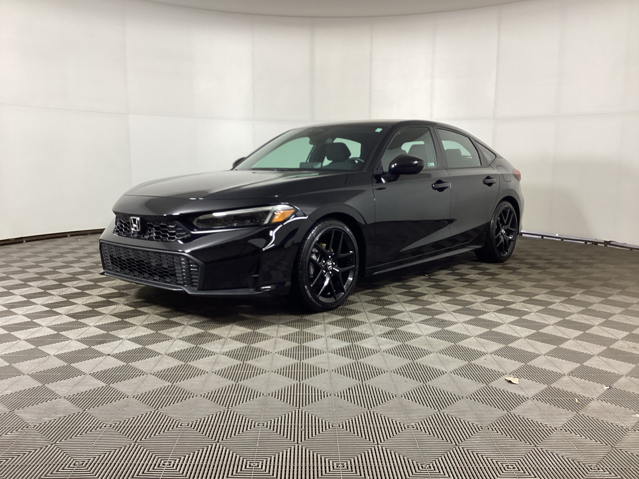 Used 2025 Honda Civic Sport image 5