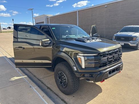 Used 2025 Ford F150 Raptor w/ Equipment Group 803A Raptor R image 5