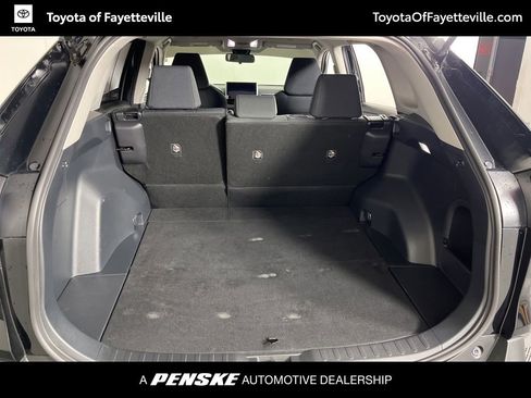 Certified 2025 Toyota RAV4 LE AWD/4WD image 18