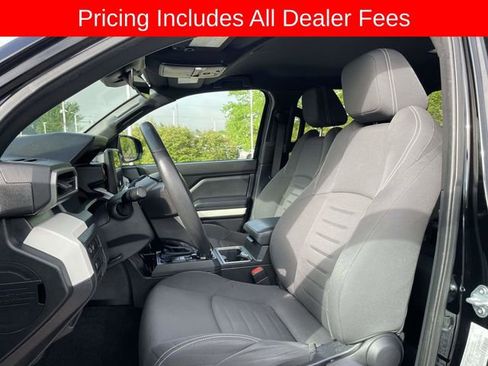Used 2024 Toyota Tacoma TRD Off-Road AWD/4WD image 19