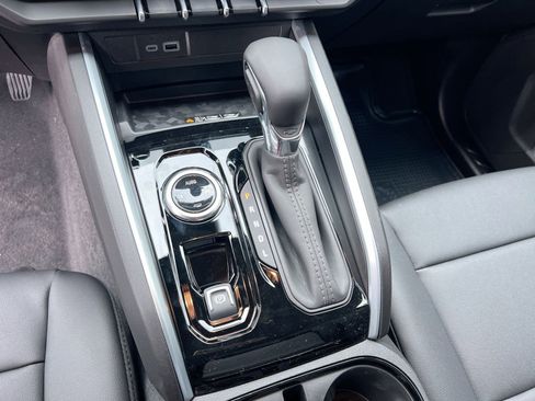 New 2026 Chevrolet Colorado LT w/ LT Convenience Package image 18