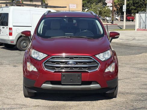 Used 2021 Ford EcoSport Titanium image 2