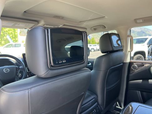 Used 2023 Nissan Armada Platinum w/ Captain's Chairs Package AWD/4WD image 26