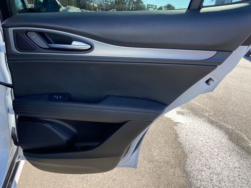 Used 2024 Alfa Romeo Stelvio Ti w/ Active Assist Plus Package image 27