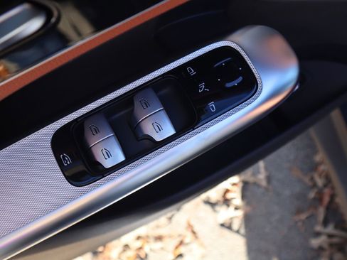 New 2026 Mercedes-Benz GLC 300 4MATIC image 18