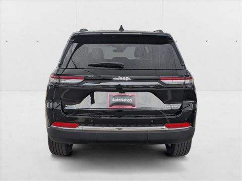 New 2025 Jeep Grand Cherokee Laredo X w/ Luxury Tech Group I image 7