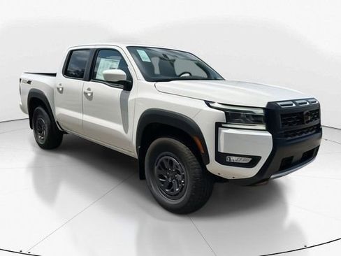 New 2025 Nissan Frontier PRO-4X image 2
