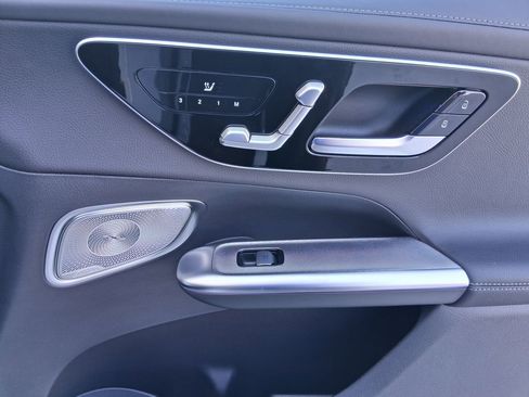 New 2026 Mercedes-Benz GLC 300 4MATIC image 26