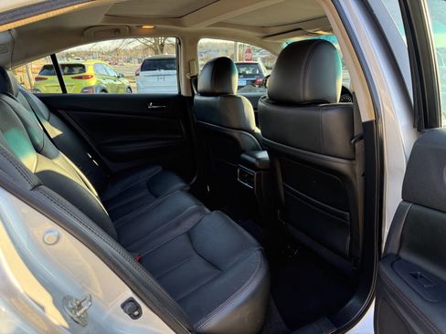 Used 2014 Nissan Maxima 3.5 SV w/ Premium Package image 15