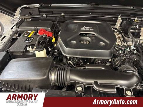 Used 2022 Jeep Wrangler Unlimited Sahara w/ Cold Weather Group image 44