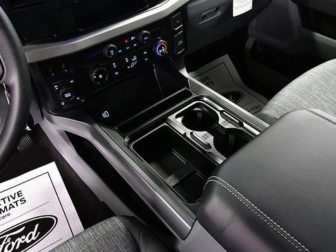 New 2026 Ford F250 XLT w/ FX4 Off-Road Package image 24