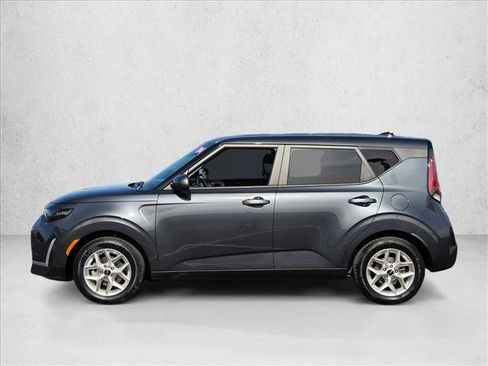 Used 2024 Kia Soul LX w/ Option Group 015 image 9