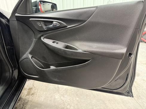 Used 2020 Chevrolet Malibu LT image 10