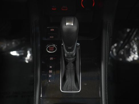 Used 2024 Nissan Kicks SR w/ SR Premium Package image 19