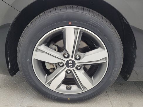 Used 2018 Kia Forte LX w/ LX Popular Package FWD image 31