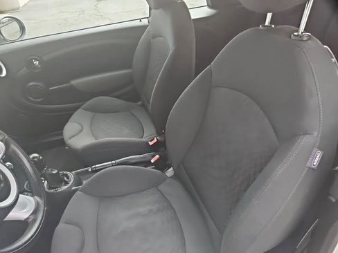 Used 2010 MINI Cooper Convertible image 37
