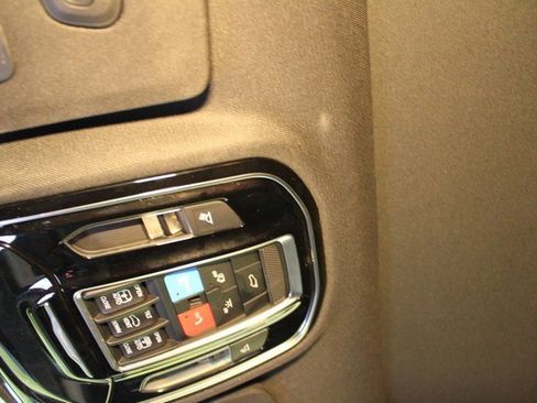 Used 2021 Jeep Grand Cherokee L Summit w/ Luxury Tech Group V image 34