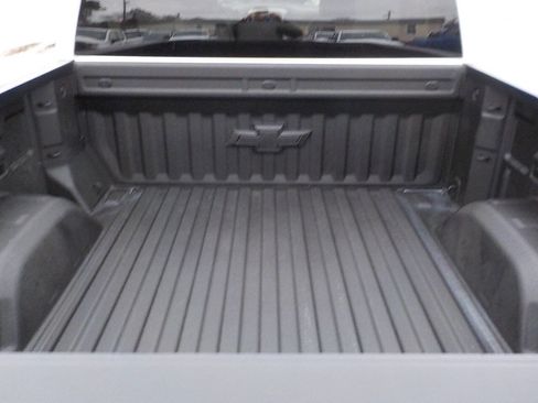 Used 2020 Chevrolet Silverado 1500 LT image 5