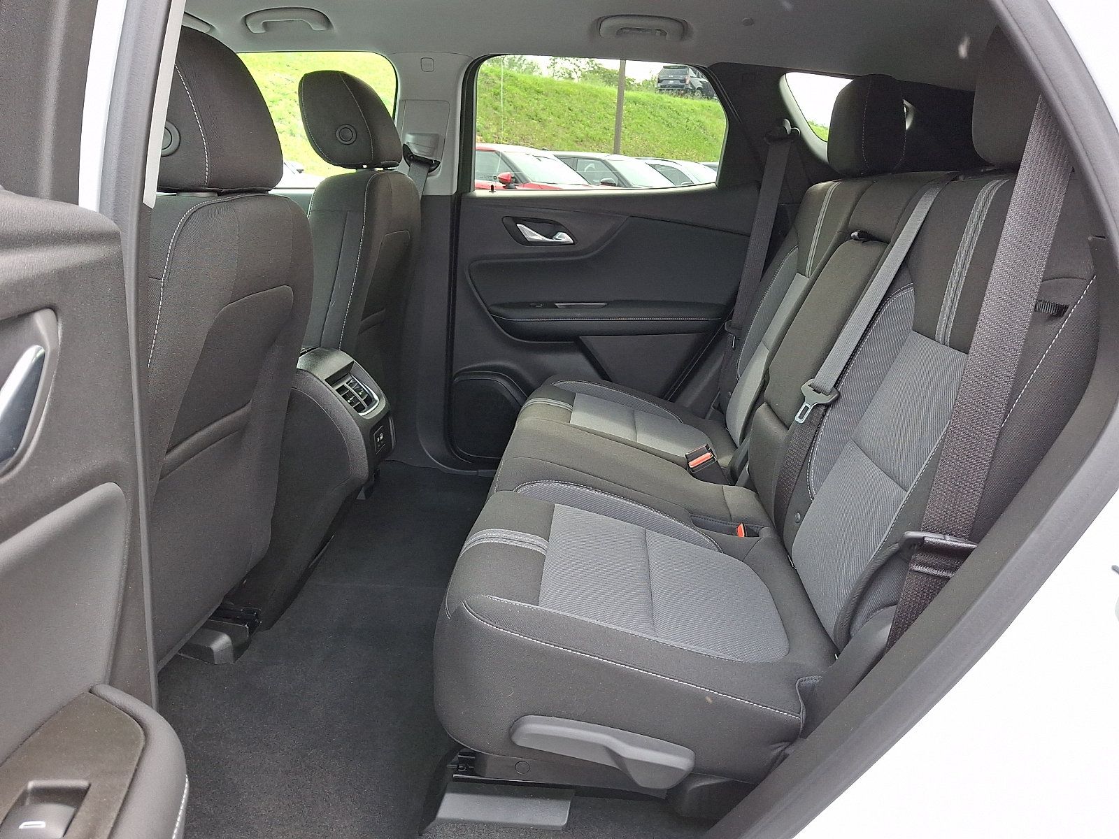 Used 2024 Chevrolet Blazer LT AWD/4WD image 10