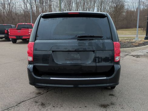Used 2013 Dodge Grand Caravan SE image 7