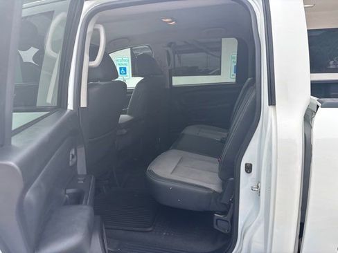 Used 2021 Nissan Titan S w/ S Utility Package RWD image 16
