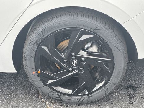 New 2026 Hyundai Elantra Sport image 19