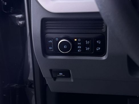 New 2026 Ford F250 XLT w/ XLT Premium Package image 29