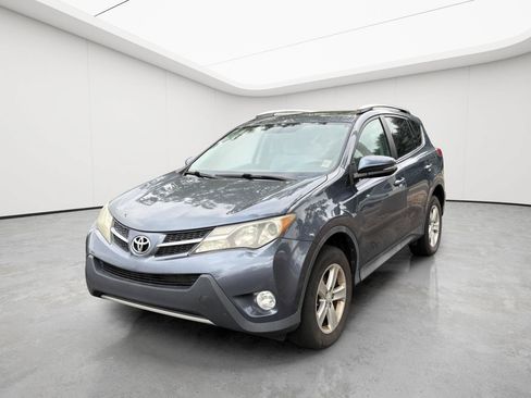 Used 2013 Toyota RAV4 XLE AWD/4WD image 3