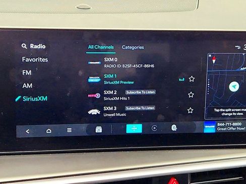 Used 2025 Kia Sorento EX AWD/4WD image 18
