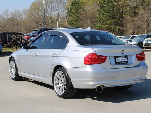 Used 2009 BMW 328i xDrive Sedan image 5