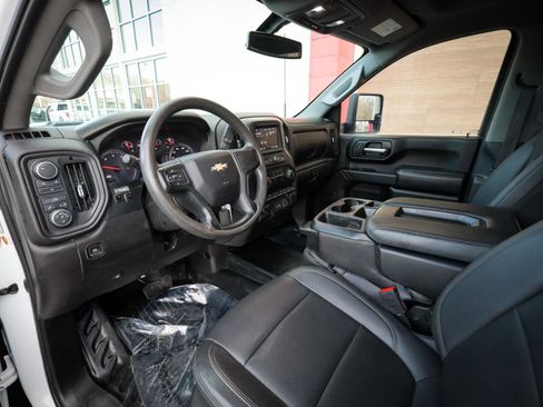 Used 2022 Chevrolet Silverado 3500 W/T w/ WT Fleet Convenience Package image 12