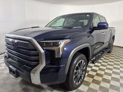 Used 2024 Toyota Tundra Limited AWD/4WD image 2
