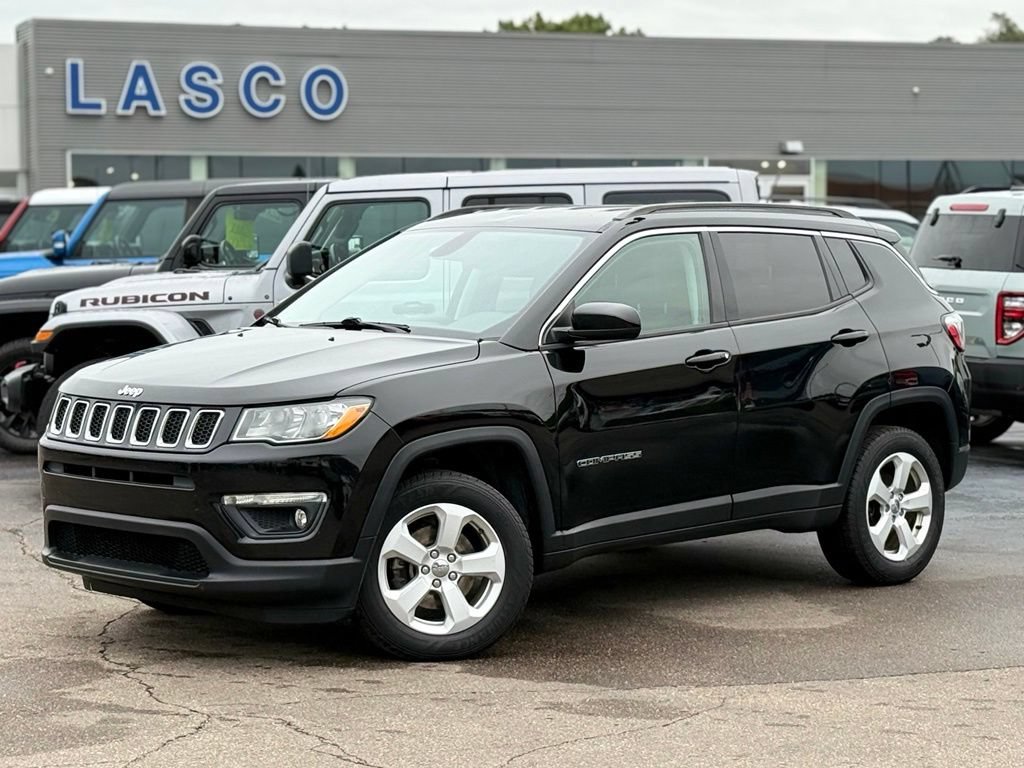 Used 2018 Jeep Compass Latitude w/ Cold Weather Group AWD/4WD 360° Tour