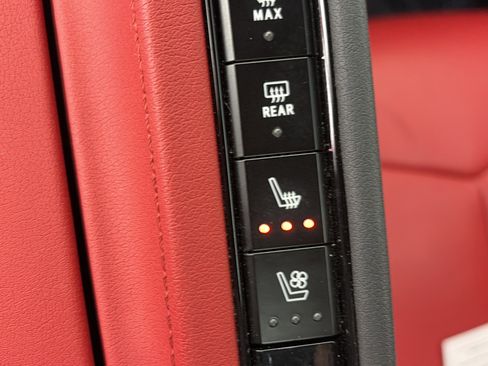 Used 2023 Chevrolet Corvette Stingray Preferred Conv w/ Battery Protection Package RWD image 26
