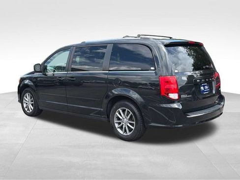 Used 2015 Dodge Grand Caravan SXT FWD image 6