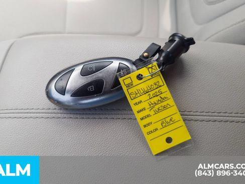 Used 2025 Hyundai Tucson SEL FWD image 17
