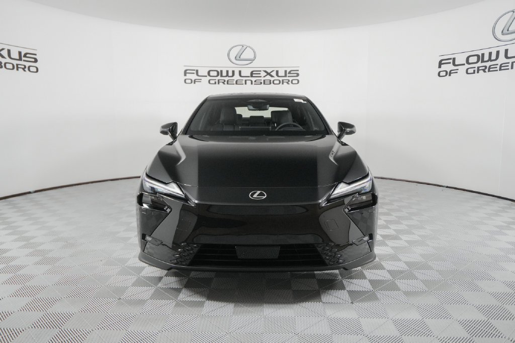 New 2026 Lexus ES 350e w/ Executive Package FWD image 2