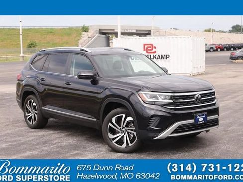Used 2023 Volkswagen Atlas SEL AWD/4WD image 1