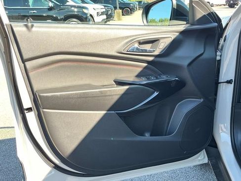 New 2026 Chevrolet Trax RS w/ Driver Confidence Package FWD image 24