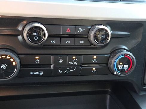 New 2026 Ford F250 XLT w/ FX4 Off-Road Package AWD/4WD image 22