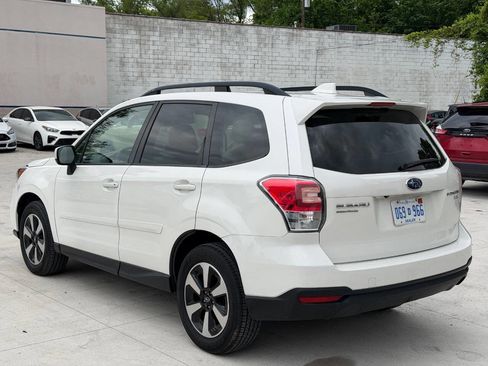 Used 2017 Subaru Forester 2.5i Premium AWD/4WD image 7