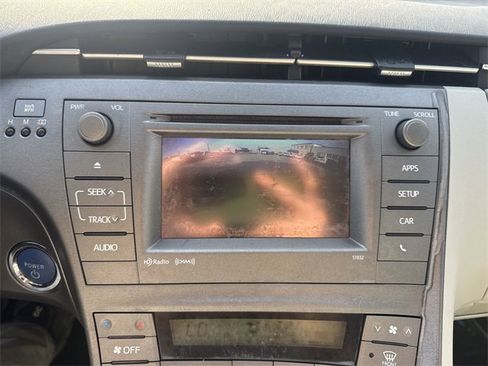 Used 2015 Toyota Prius Four image 17