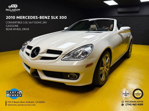 Used 2010 Mercedes-Benz SLK 300 SLK 300 Roadster 2D image 1