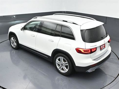 Used 2023 Mercedes-Benz GLB 250 image 37