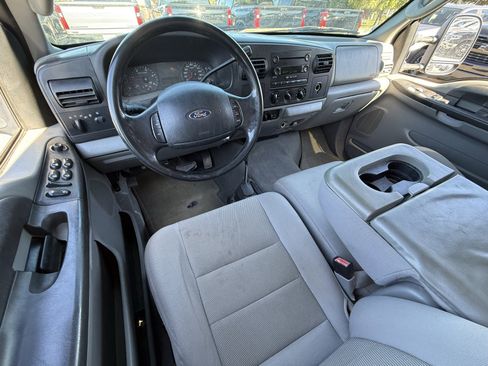 Used 2007 Ford F250 Lariat image 16