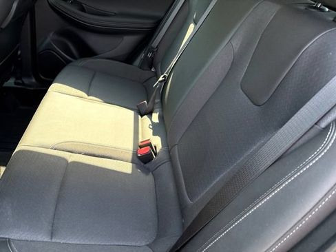Used 2023 Buick Encore GX Preferred w/ Cold Weather Comfort Package AWD/4WD image 10