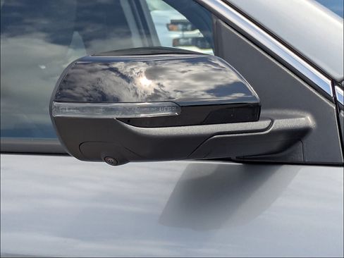 New 2026 GMC Acadia Elevation FWD image 11