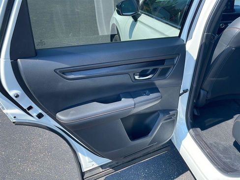 Used 2025 Honda CR-V Sport-L image 13